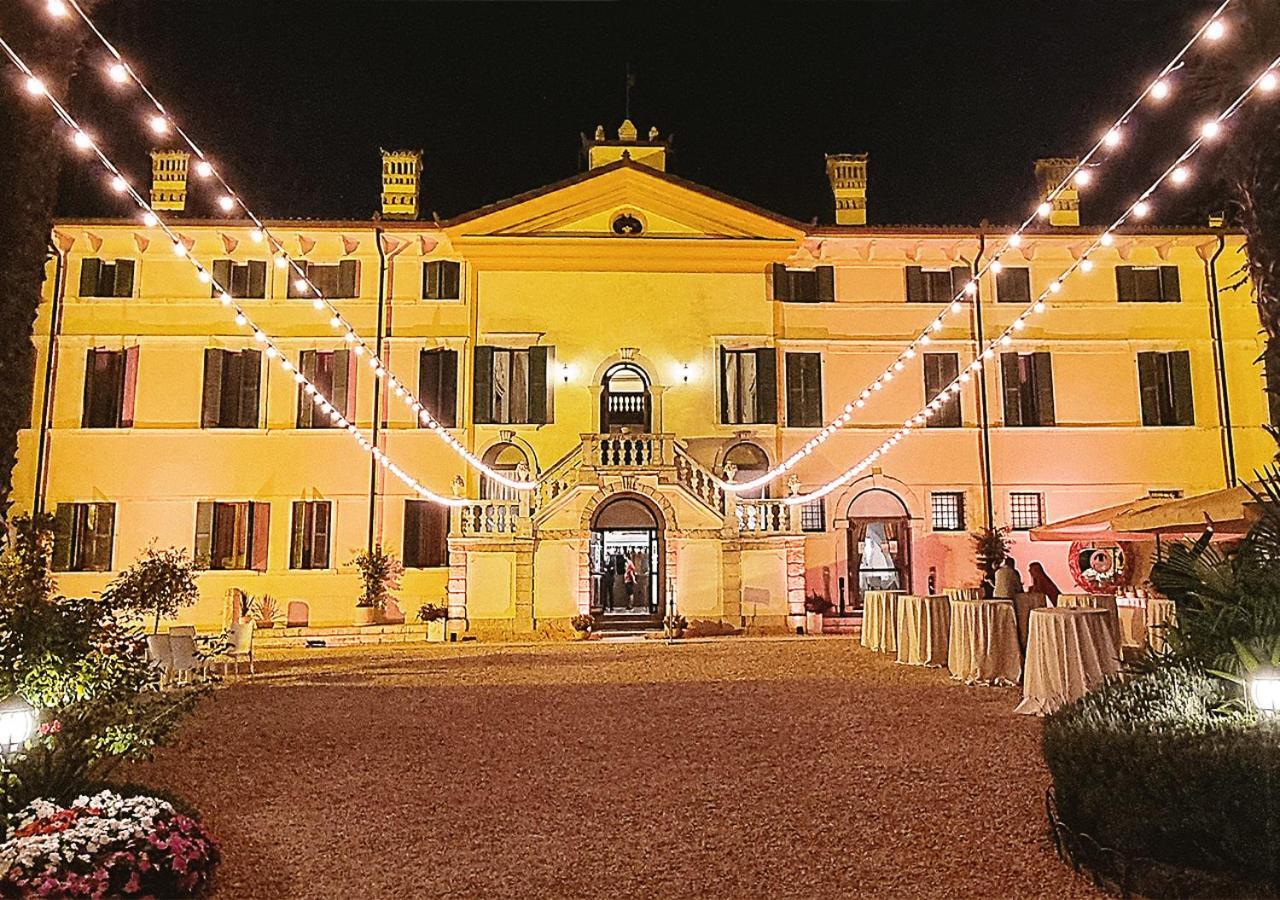Hotel Villa Cariola Caprino Veronese Esterno foto