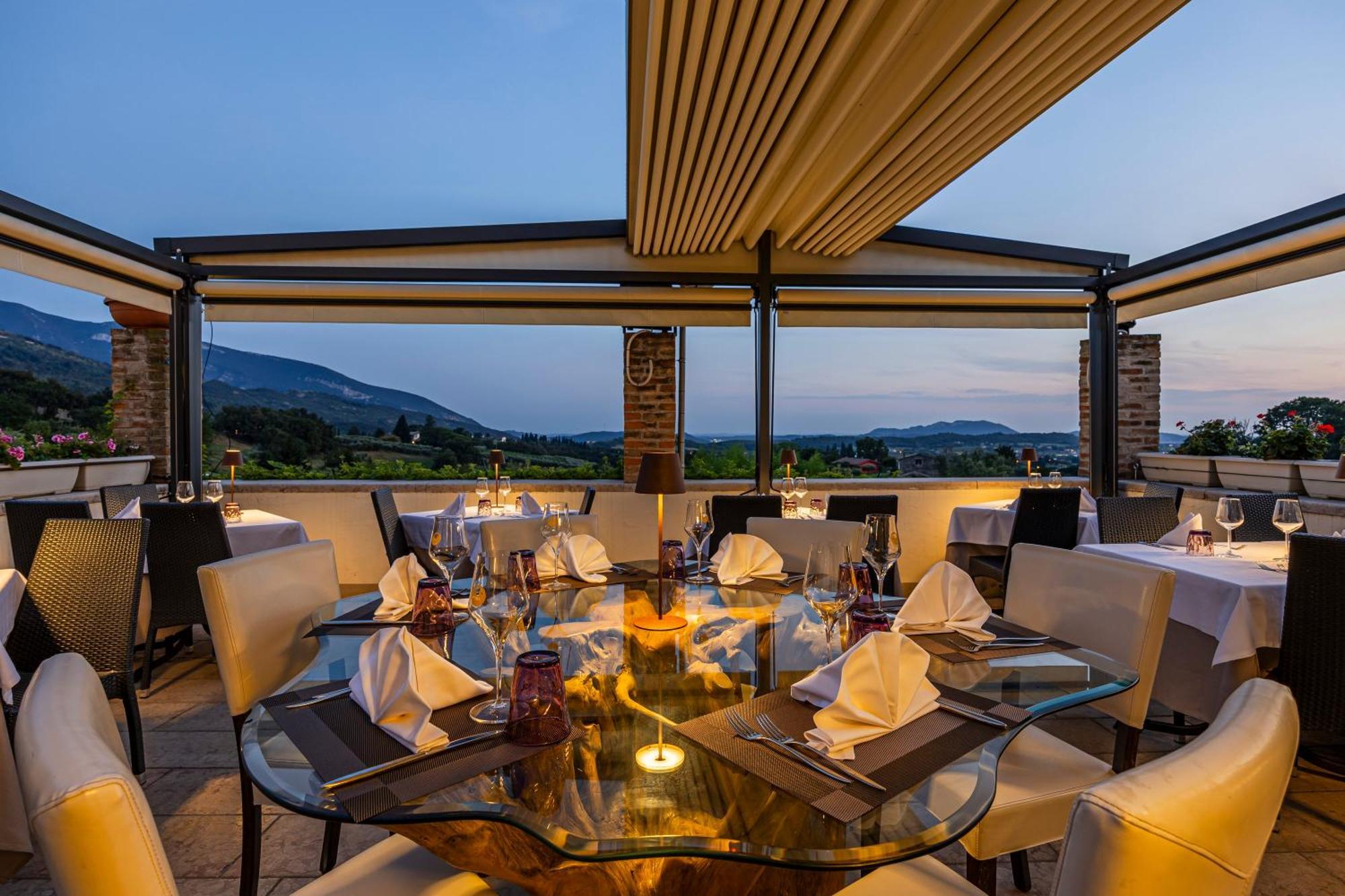 Hotel Villa Cariola Caprino Veronese Esterno foto