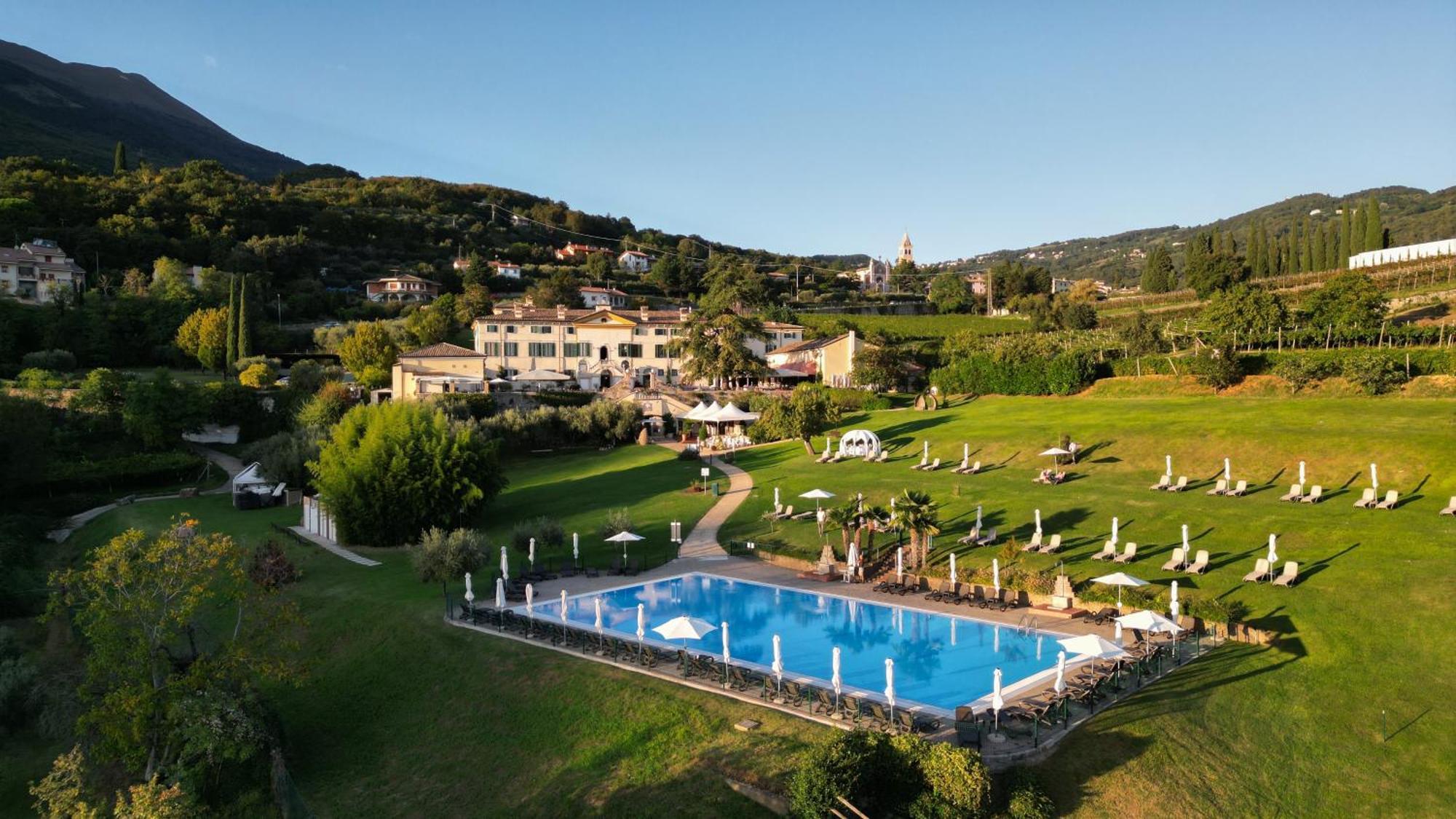 Hotel Villa Cariola Caprino Veronese Esterno foto