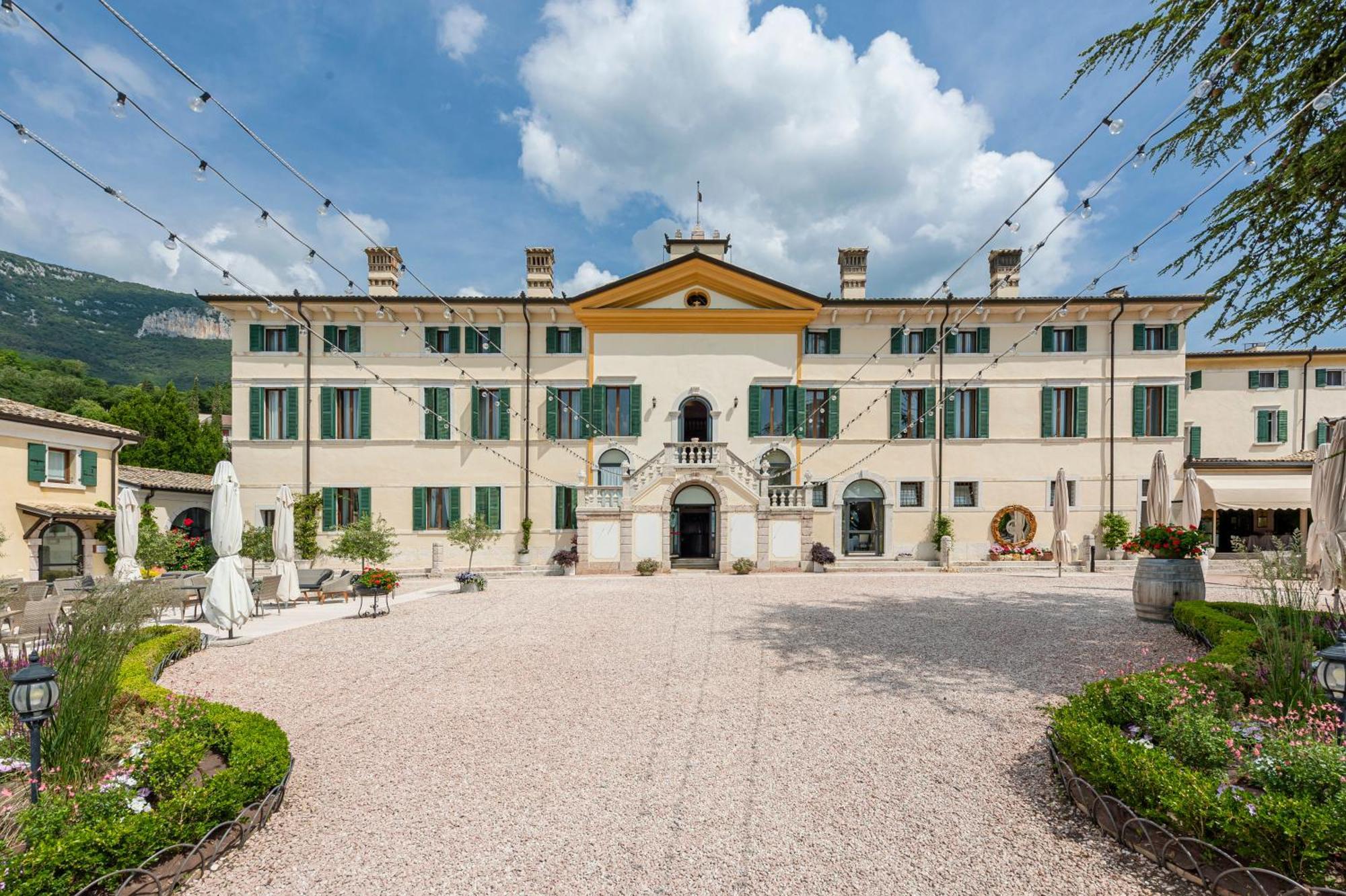 Hotel Villa Cariola Caprino Veronese Esterno foto