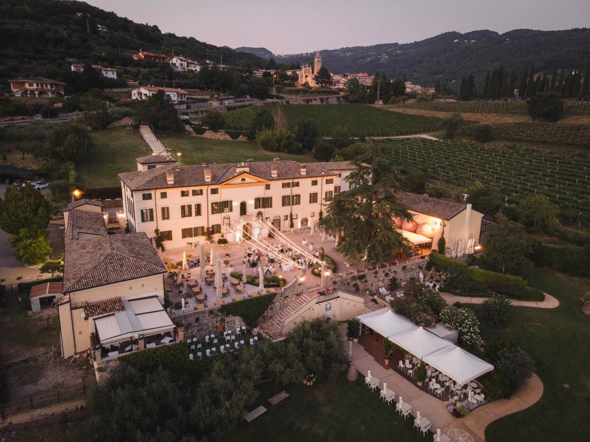 Hotel Villa Cariola Caprino Veronese Esterno foto